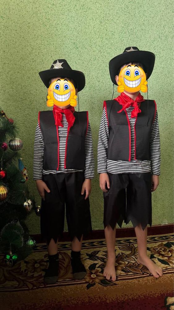 Maskarad kiyimlar sotiladi