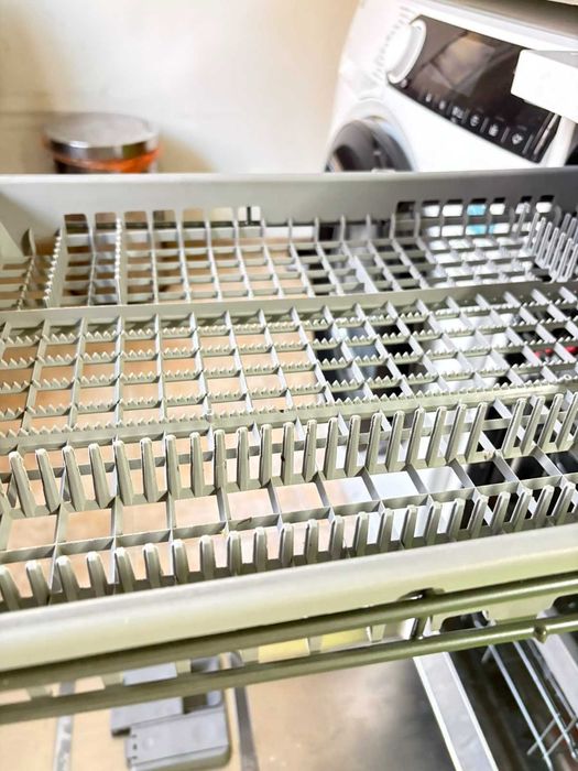 Съдомиялна Sharp