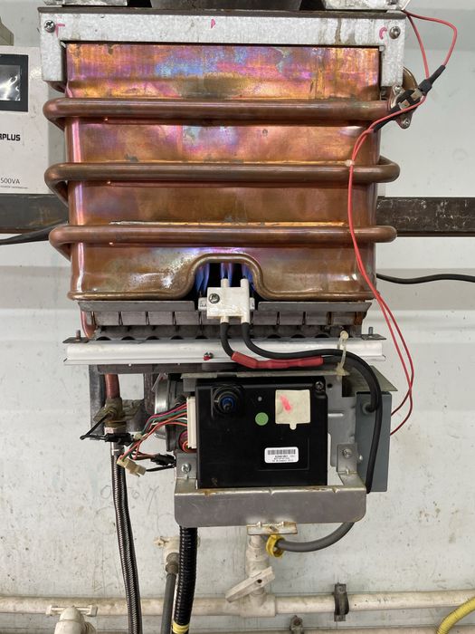 Продается газовая колонка