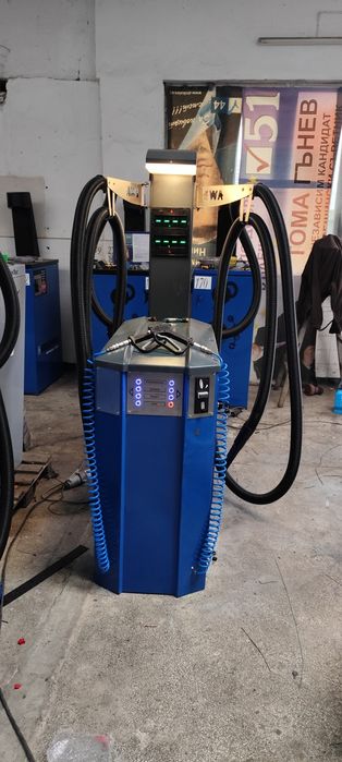 Прахосмукачка Турбинна с два поста +въздух+парфюм+препарат за гуми