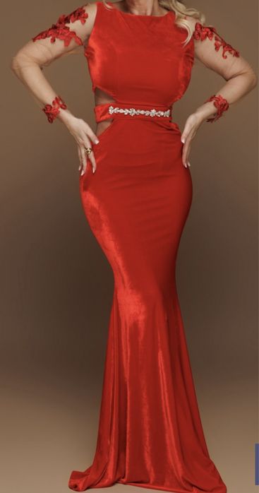 Vand rochie de ocazie
