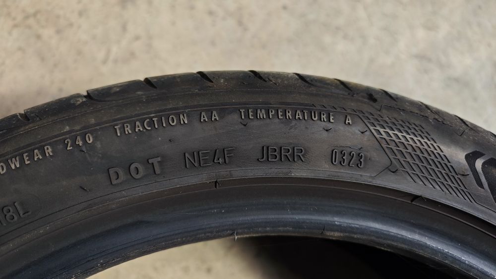 Vand 1 anvelopa GoodYear Eagle f1 225/45 R18