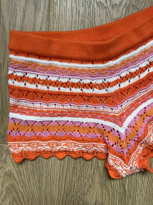 Pantaloni NOI H&M scurti crosetati 100% bumbac Marime XS