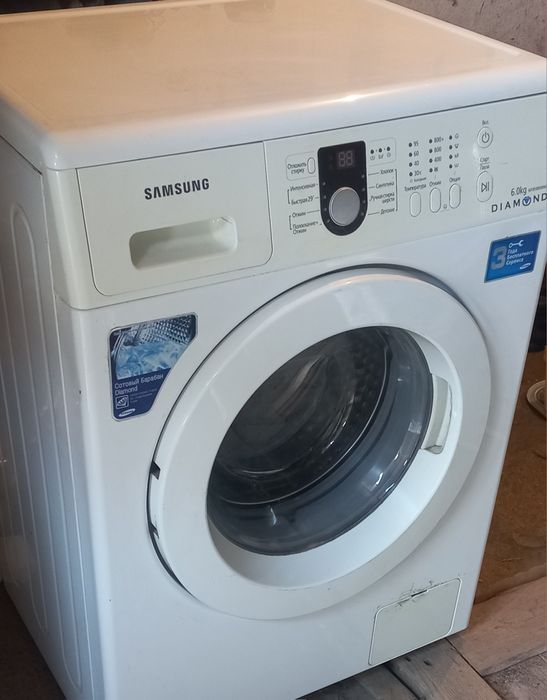 Продается стиральная машинка автомат SAMSUNG  6 КГ