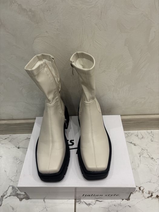 Нови зимни боти