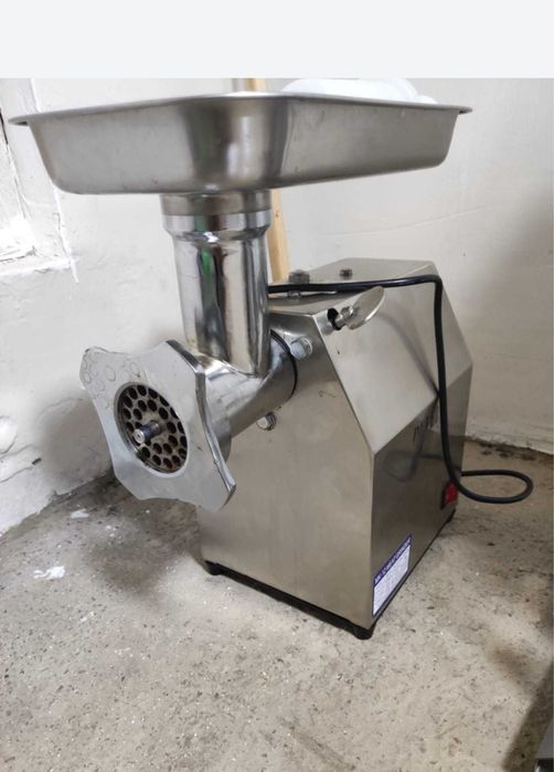 Мясорубка доя столовой