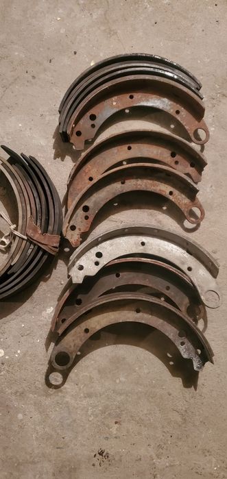 Продаётся запчасти от Волги 21го