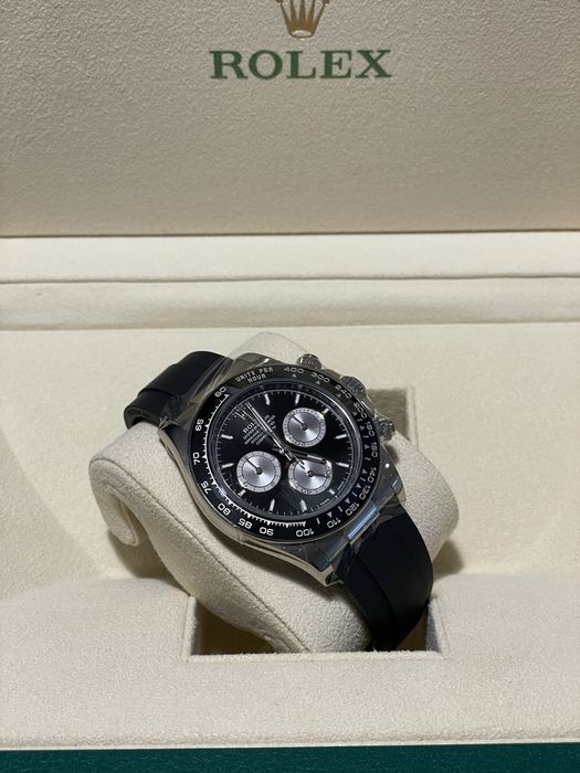 Часовник Rolex Daytona Oysterflex White Gold Black Dial