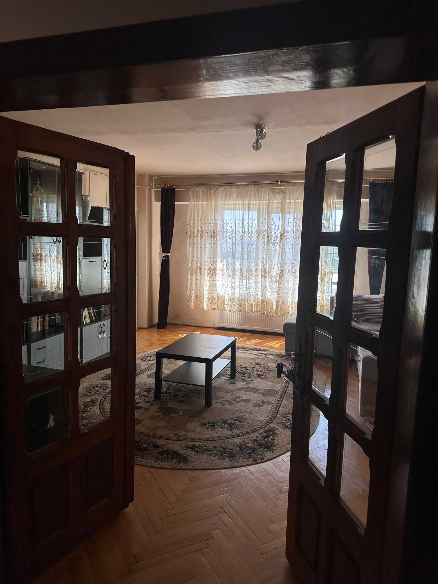 Apartament 3 camere, 78 mp, aproape de Iulius Mall