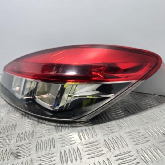 Stop aripa dreapta Renault Megane 3 facelift