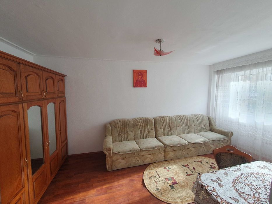 Apartament 3 camere ,decomandat!