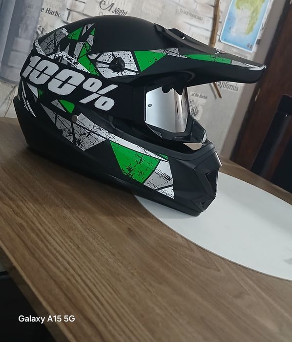 Каска за мотор крос скутер