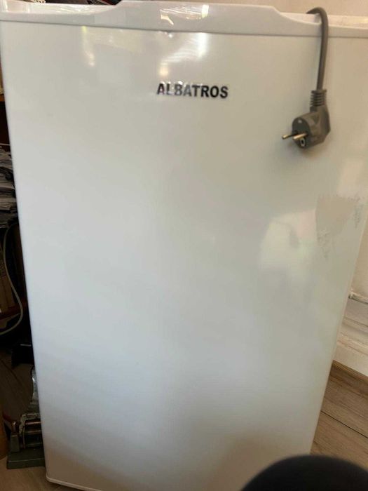 Frigider Albatros modelul mic ,ca nou -in garantie