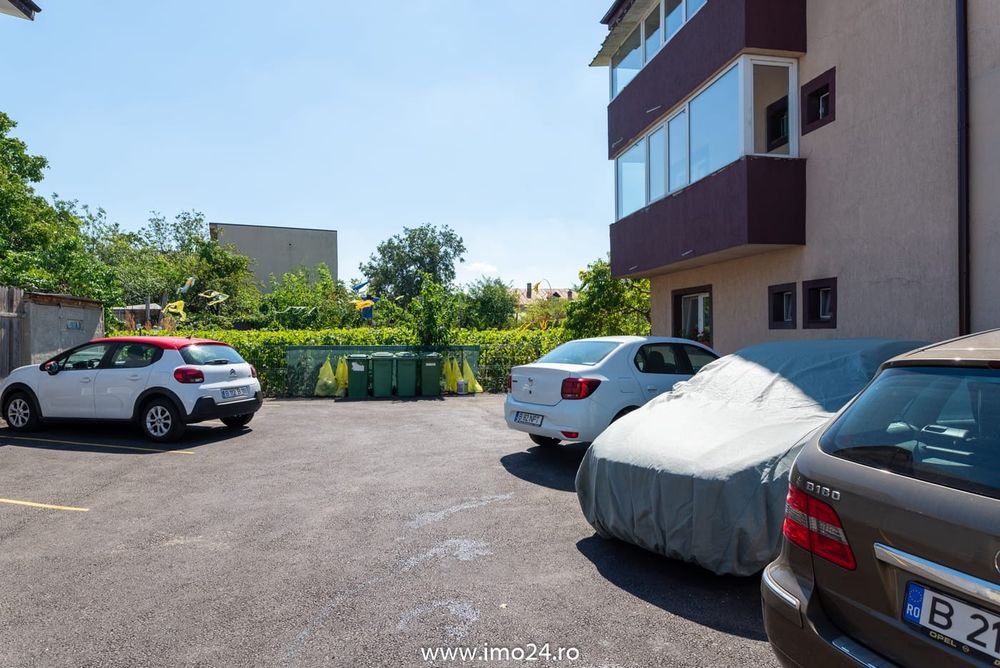 Apartament 4 camere, 204 mp + parcare, negociabil, rog seriozitate