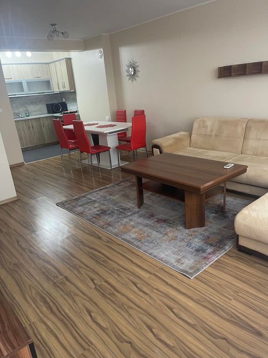 Продавам двустаен обзаведен апартамнент гр.Свиленград 82кв.м