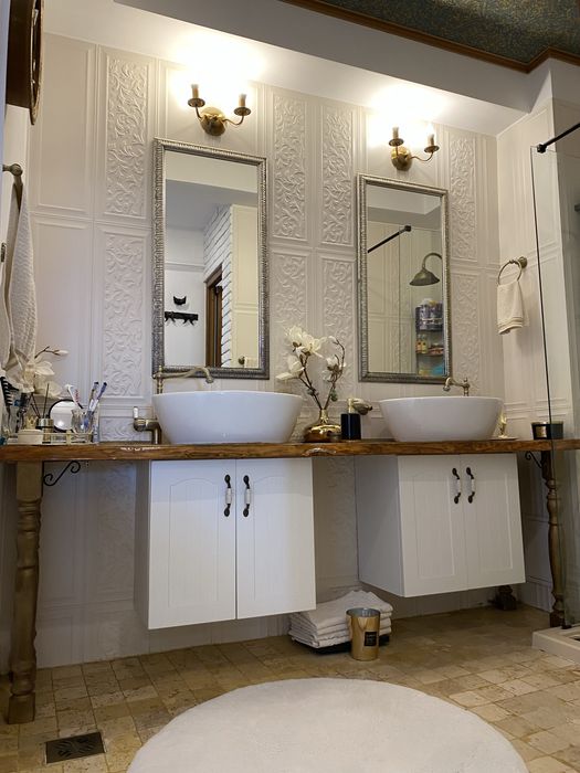 Inchiriere penthouse cu vedere la mare