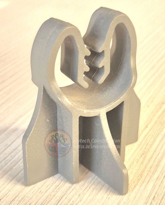 Distantier orizontal tip NORM cu clips