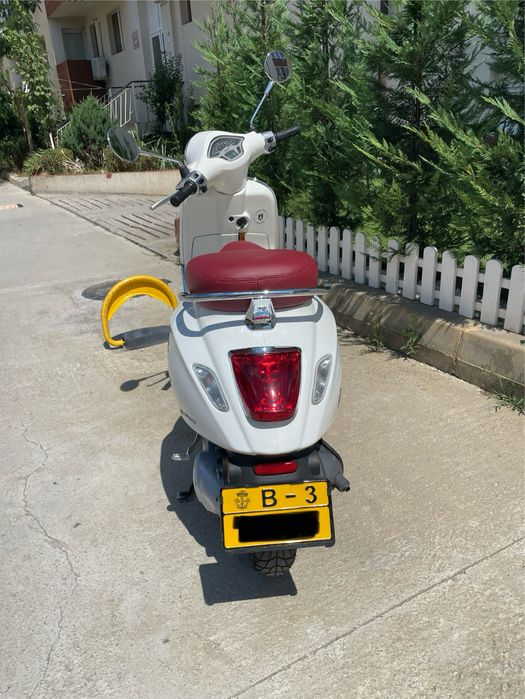 Vespa Primavera 50 cc