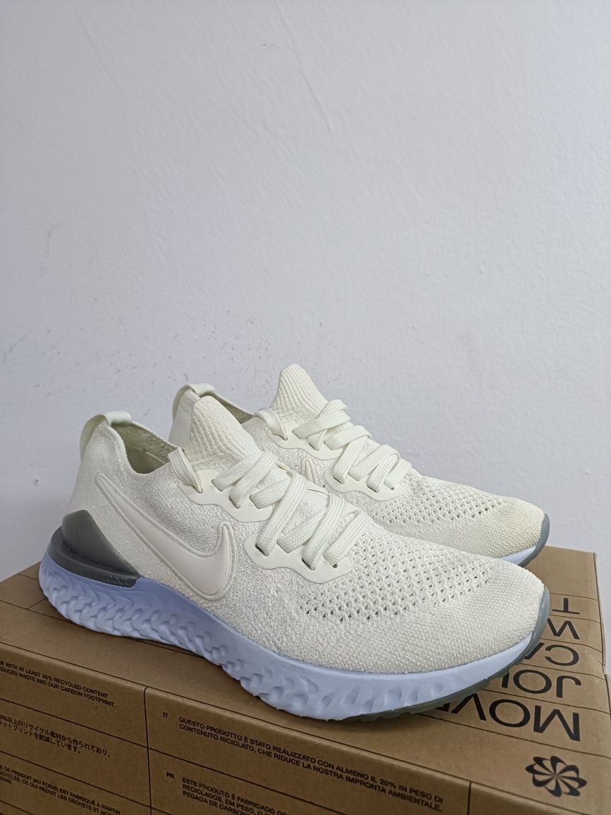 Nike Epic React Flyknit 2 номер 36.5