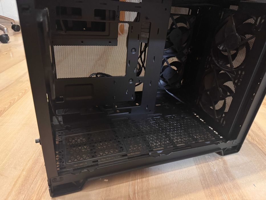 Corsair 2500D AIRFLOW