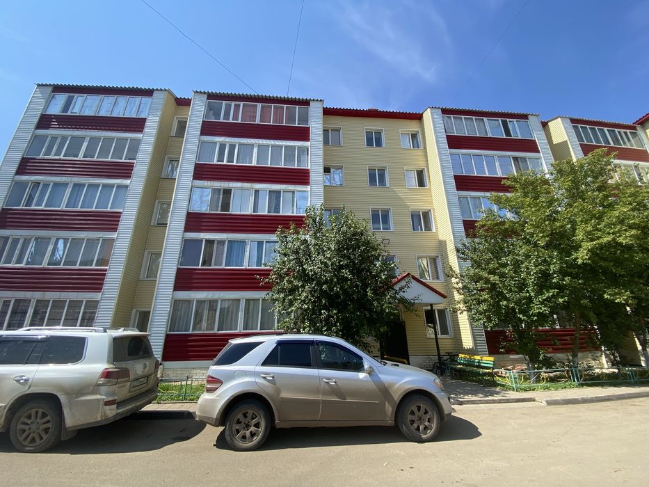 Продам трехкомнатную квартиру