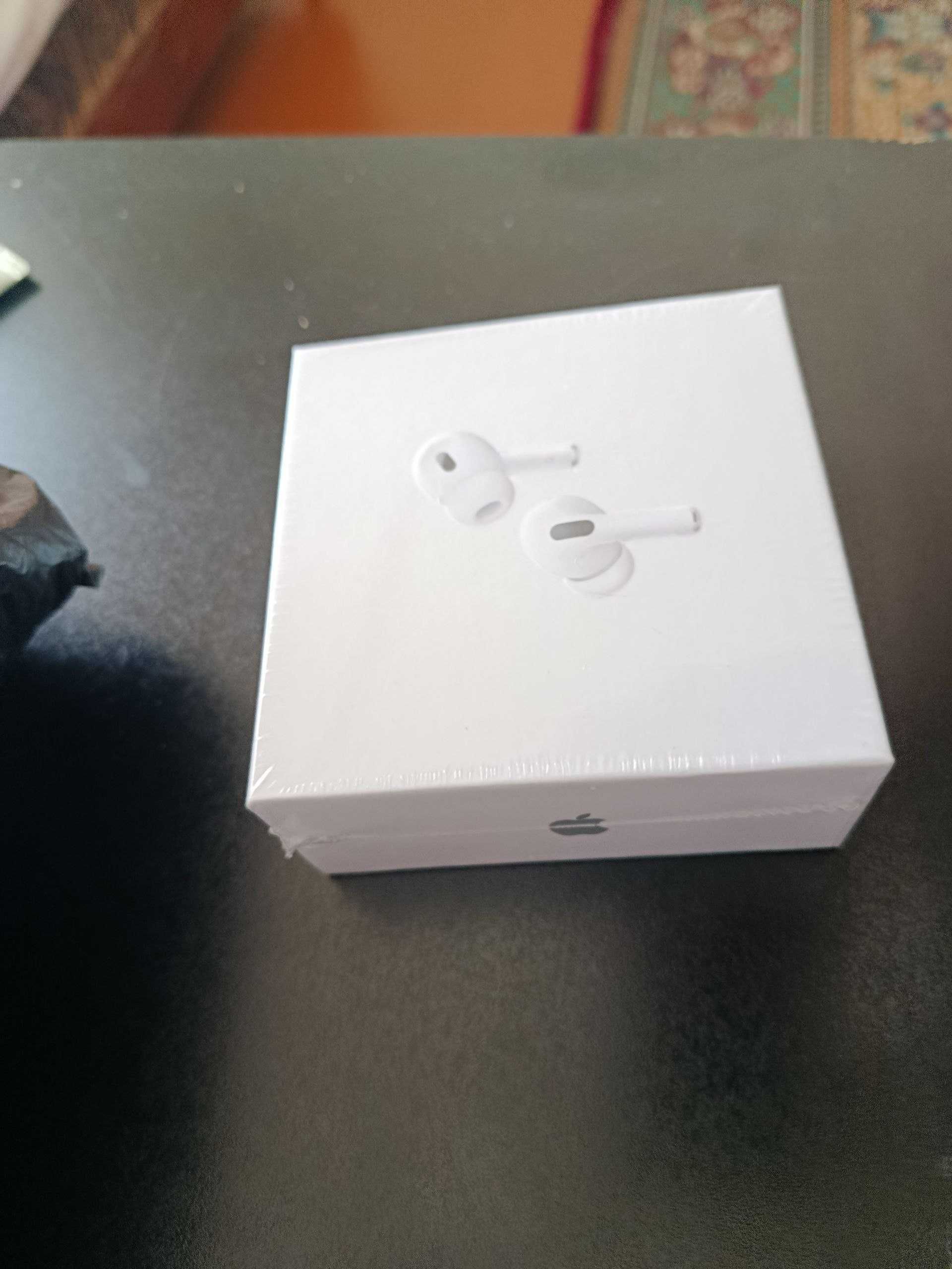 Беспроводные наушники Airpods Pro 2/3