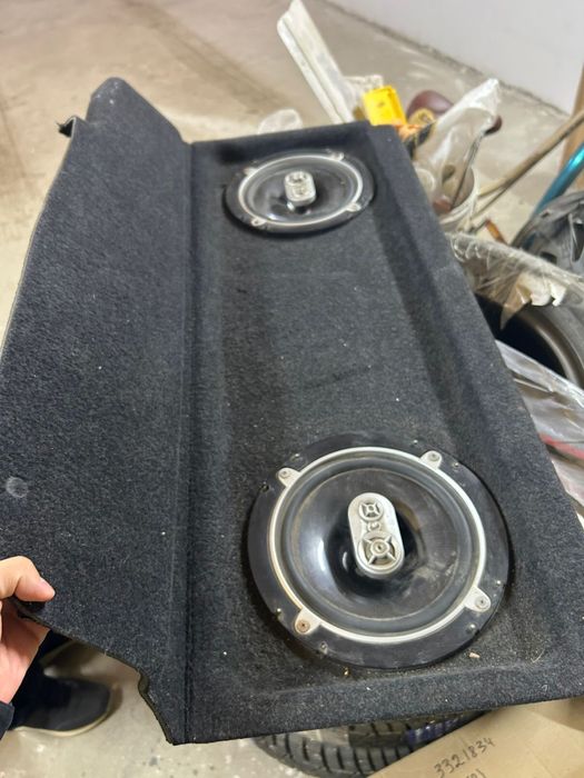 Колонки JBL для авто