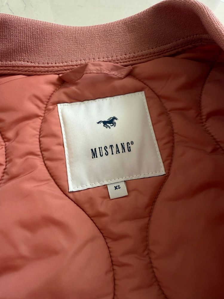 Дамски елек Mustang, XS