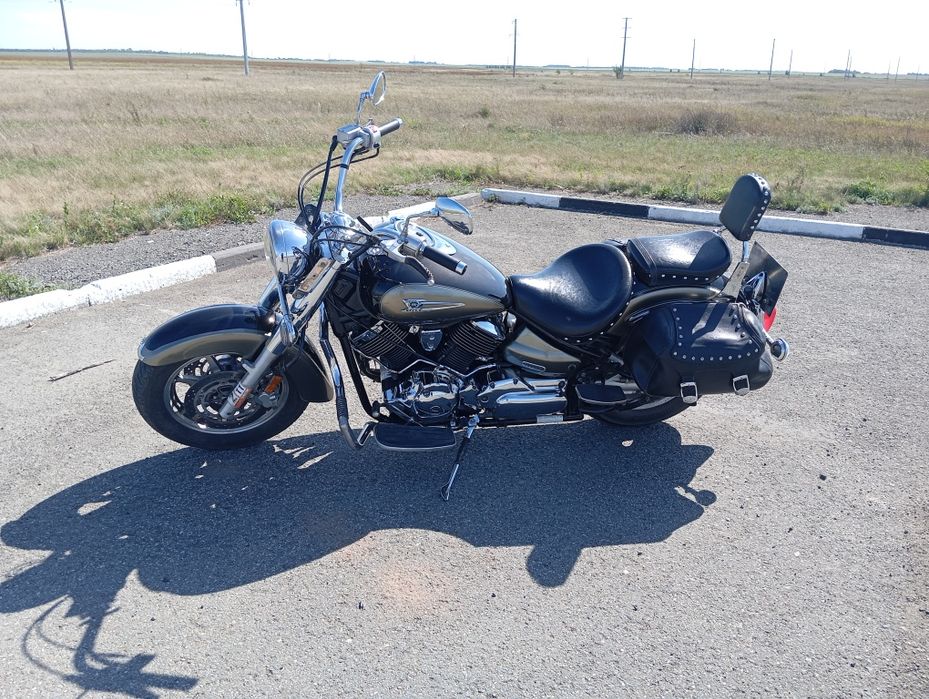 Продам Yamaha v-star 1100