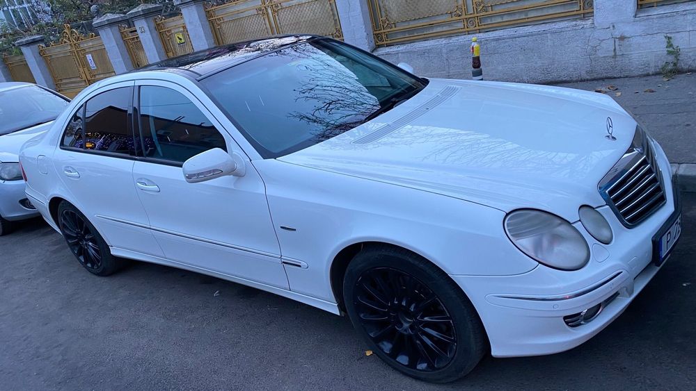 Mercedes-Benz E Mercedes e320 CDI Avantgarde AMG Edition 4Matic AirMatic