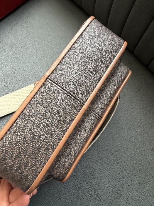 Дамска чанта Michael Kors