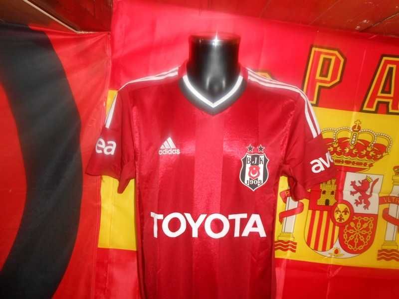 tricou besiktas adidas marimea M nou de colectie