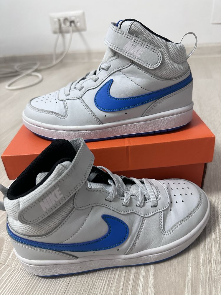 Incaltaminte copii NIKE, marimea 32