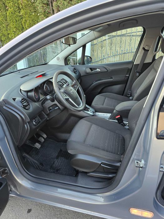 Opel Meriva B 2011