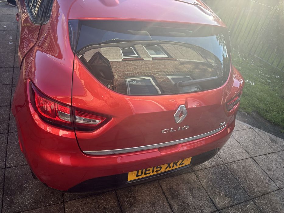 Bara fata clio 4 2016