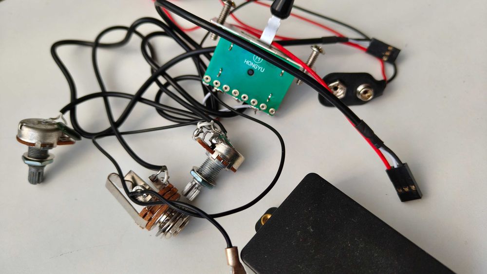 Активни адаптери за китара, пълен комплект - като нови