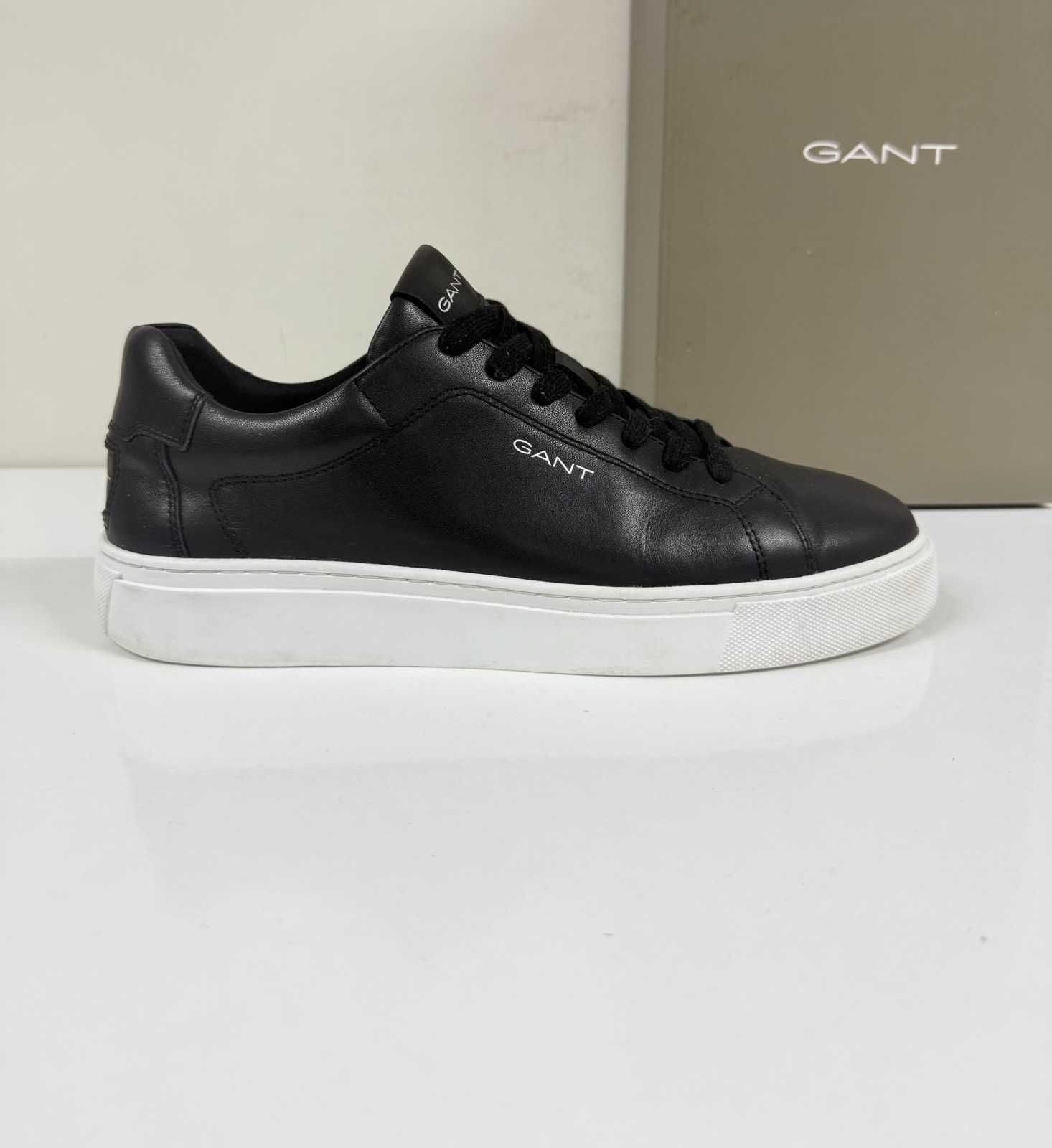 Gant  Mc  Julien