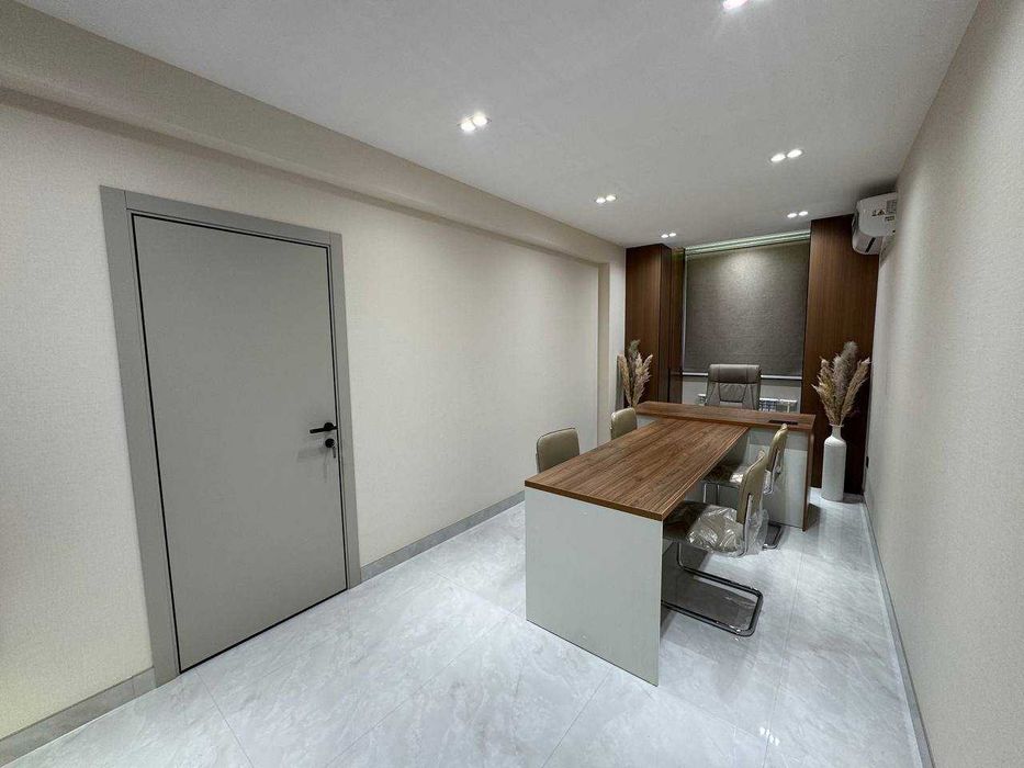 Аренда Евро офис
Яккасарайский район 
Ул Бабур, Пирамит