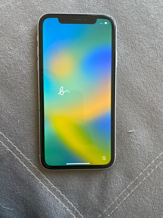 Продам  iphone 11 б/у