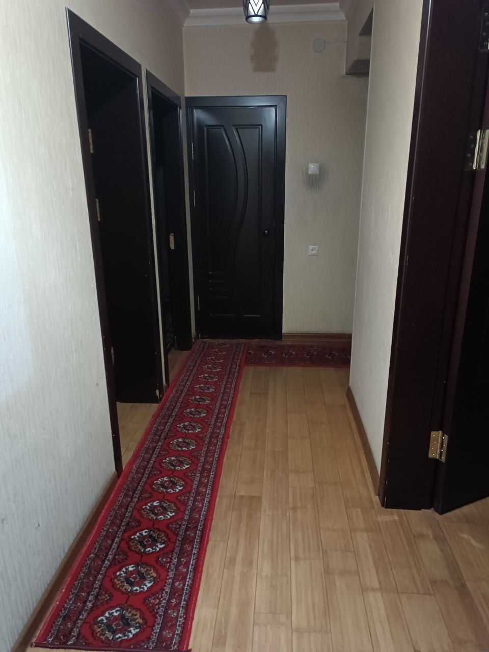 Yunsobod 4kv kvartra Unversamda  bor bolalarga
