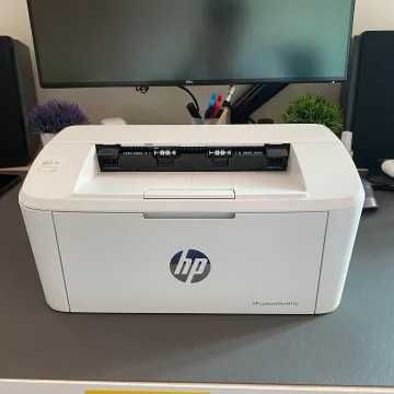 HP M15A принтер в идеальном состояний печатает отлично