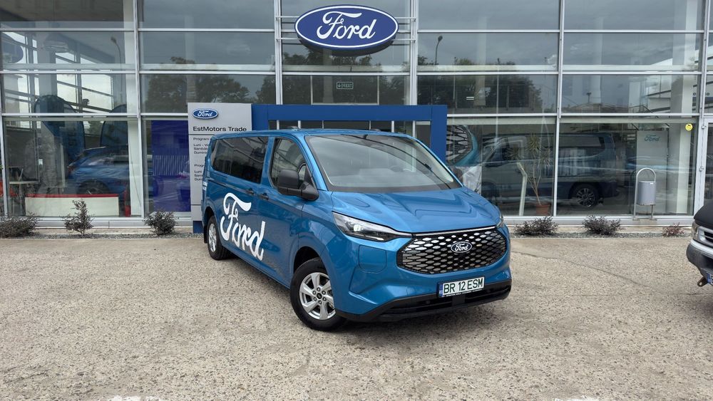 Ford Transit Ford Transit Custom Kombi 8+1 electric 218cp rwd 2025