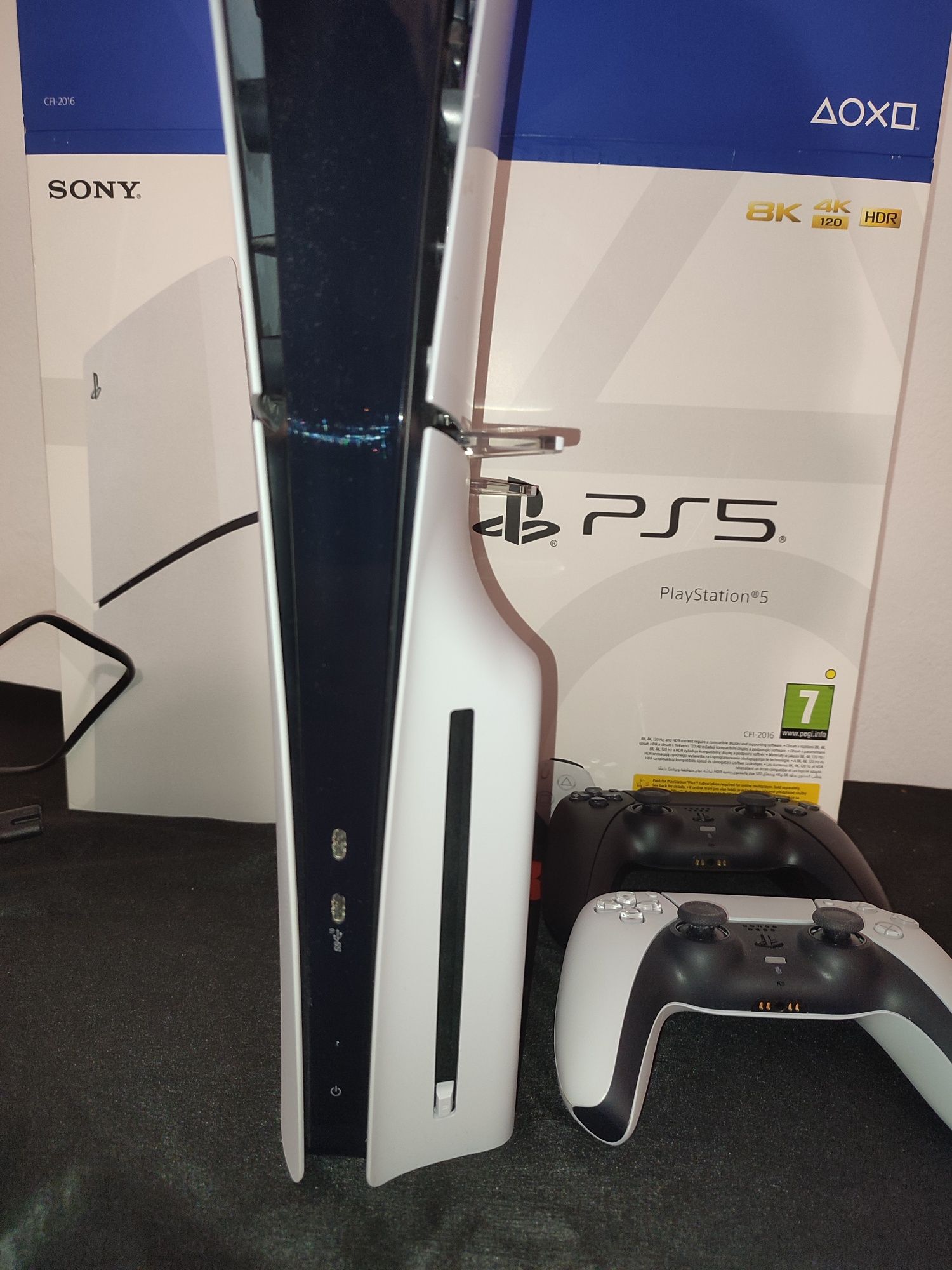 Playstation 5 slim- disk edition, втори джойстик