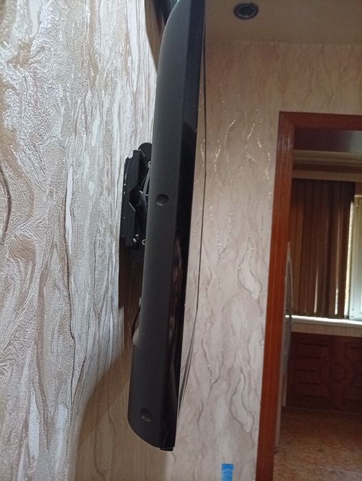 Samsung 32 диагонали идеал состояние