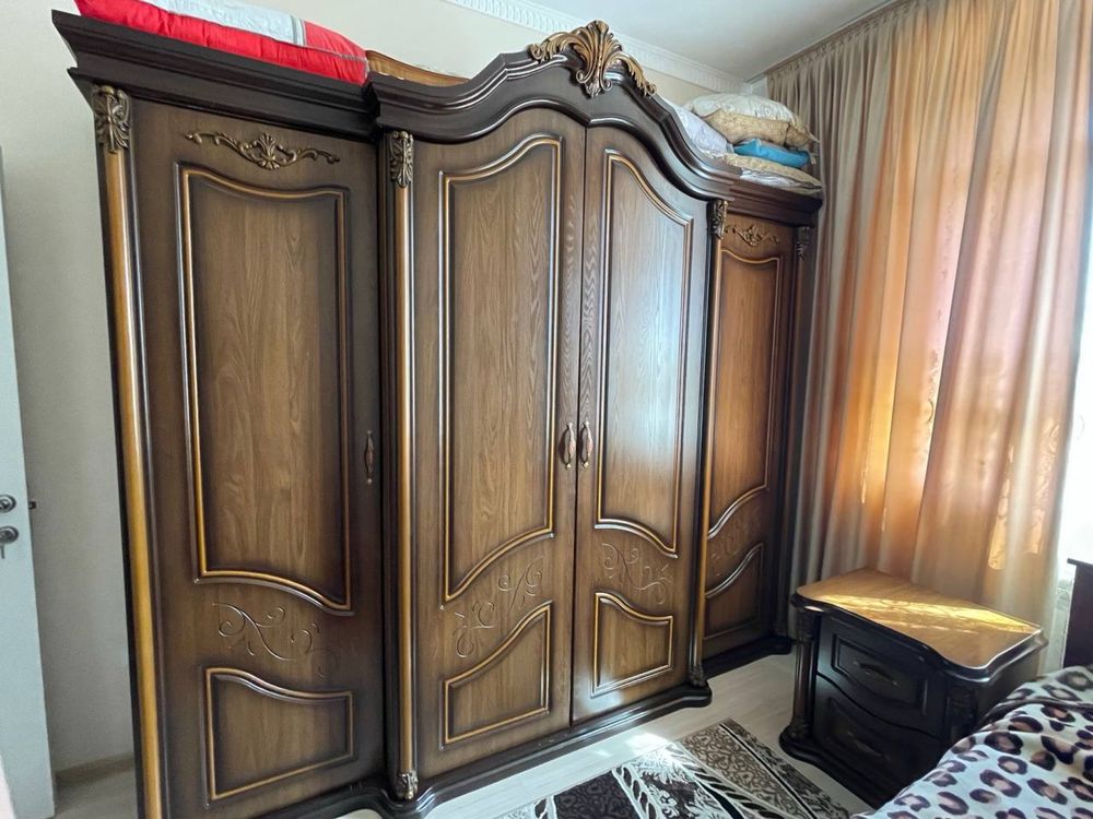 Спальный гарнитур с сундуками