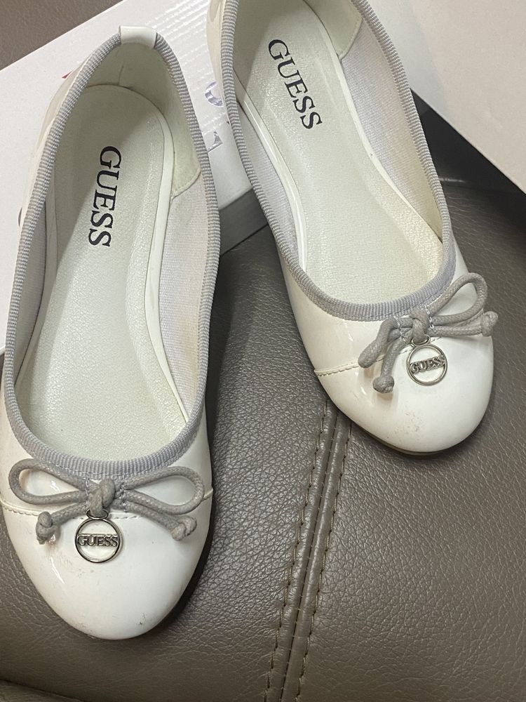 Бели детски обувки Guess, номер 31