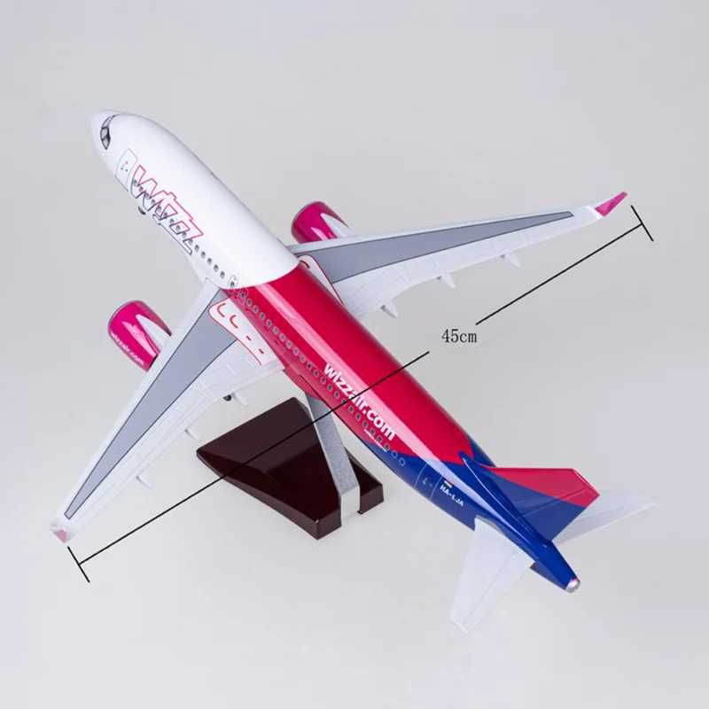 Macheta avion Wizz Air A320 / 47 cm