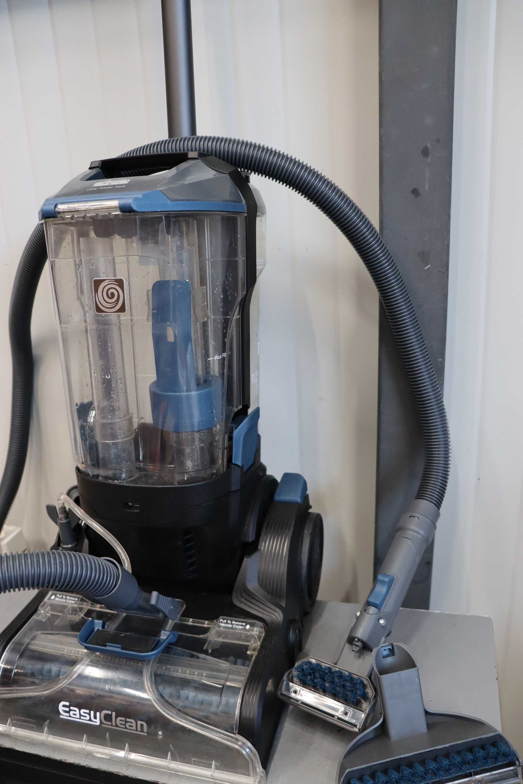 Перяща прахосмукачка Vacmaster 750W 3,2л, килими, стълби и тапицерия
