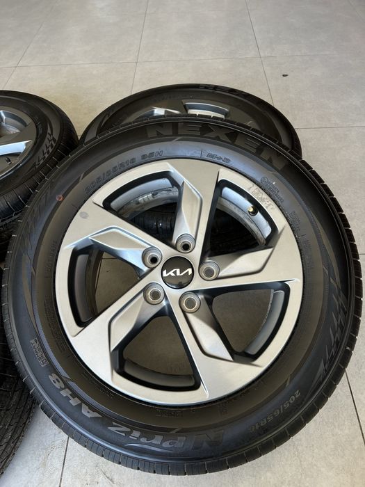 Диски на KIA K5 R17