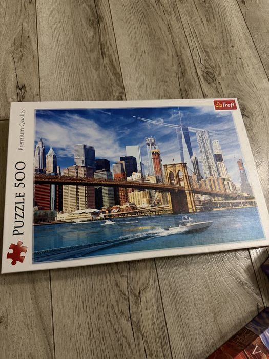 Продам пазлы срочно